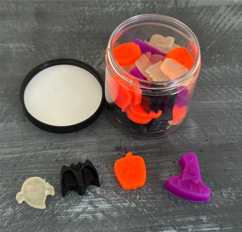 HALLOWEEN THEMED MINI SOAPS